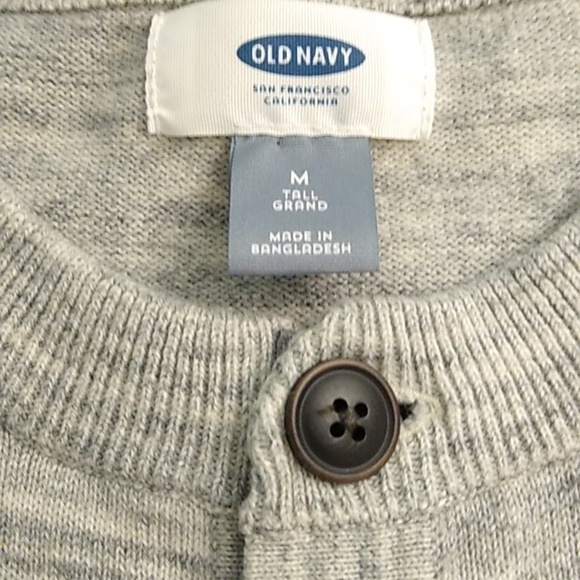OLD NAVY FINE GAUGE100% COTTON KNIT BUTTON UP CREWNECK LIGHTWEIGHT SWEATER TALL - Picture 4 of 7